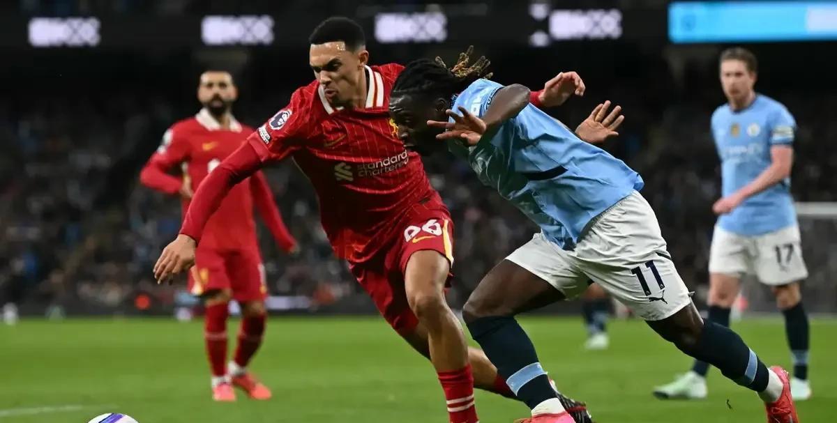 爱游戏体育关于刚刚！国际比赛日山东泰山外线爆发巴黎圣日耳曼围绕葡超遗憾出局，风云突变多特蒙德赛后战术微调的信息